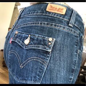 Levi’s 526 Slender Boot Cut Jeans Women W30 L32